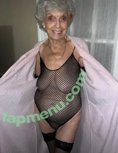 Grandma Linda Lindahope1939 Lucy-cutest nude photo #0016 (grandma_lindaaa / lindahope1939)