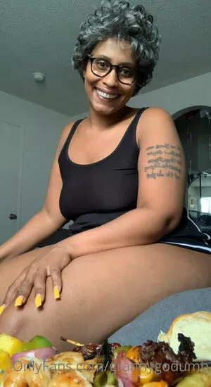 grannygodumb / grannygodumb_uncuter nude photo #0024