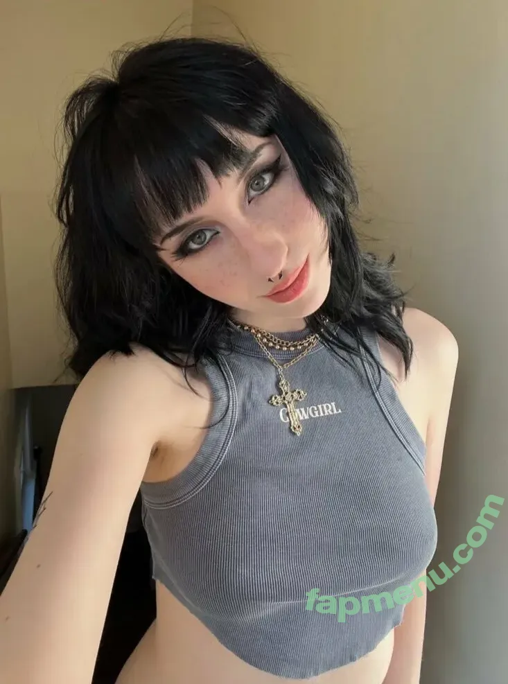 graveghostie nude photo #0041 (eghostie)