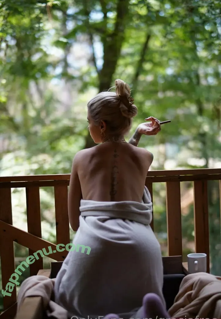 greciafree nude photo #0214 (greciafree)