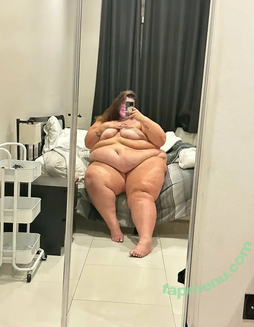 greedygirlmarie nude photo #0004 (greedygirlmarie)