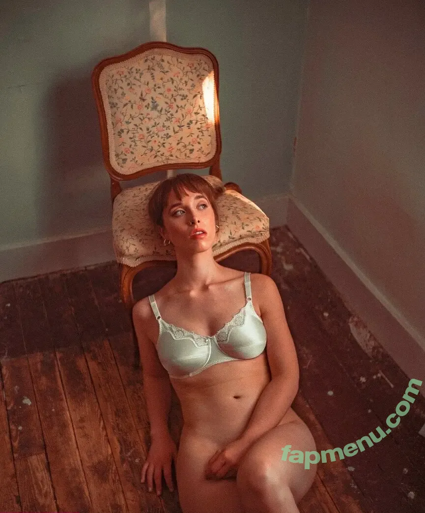 Green_Eyed_Nymph nude photo #0621 (Green_Eyed_Nymph)