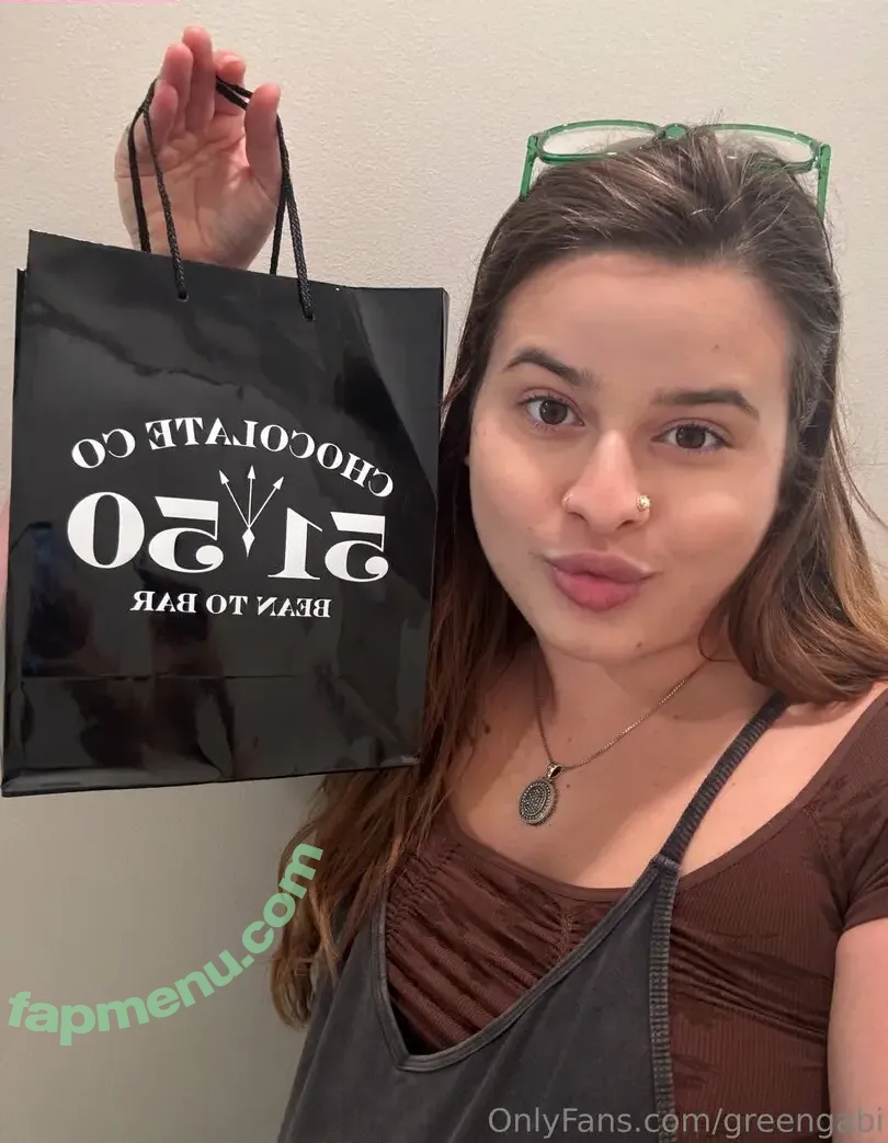 greengabi nude photo #0003 (green.gabi)