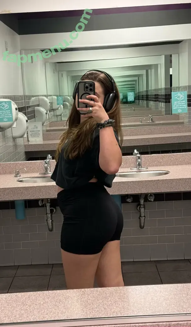 greengabi nude photo #0005 (green.gabi)