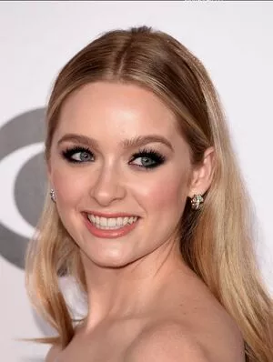 Greer Grammer / greer_grammer nude photo #0005