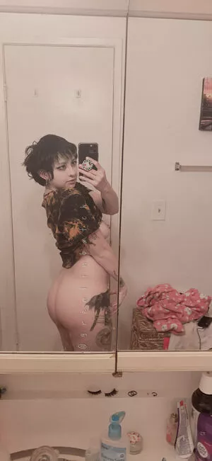 Gremlinbxtch / gremlincxnt nude photo #0209