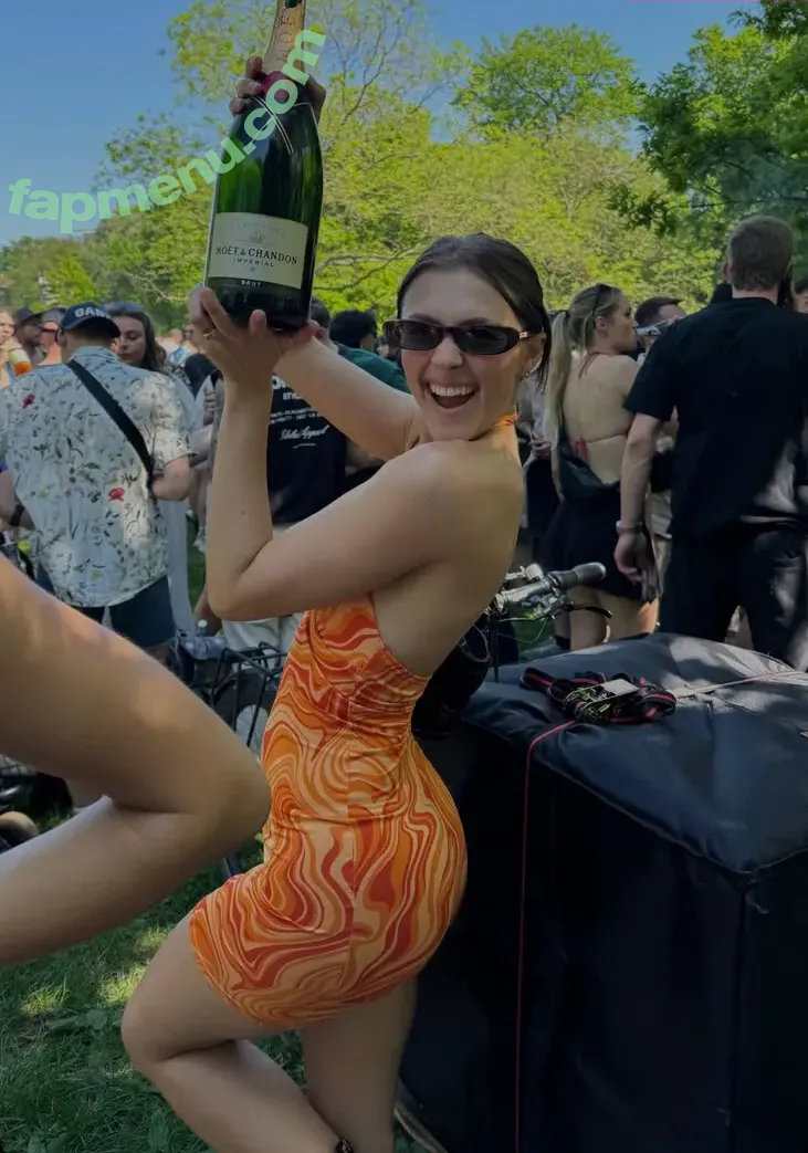 Greta Engelfried nude photo #0200 (greta_e_)