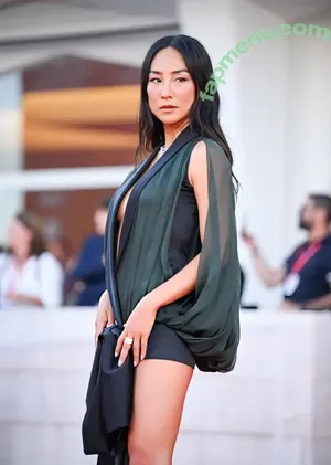 Greta Lee / gretaleeunofficially nude photo #0050