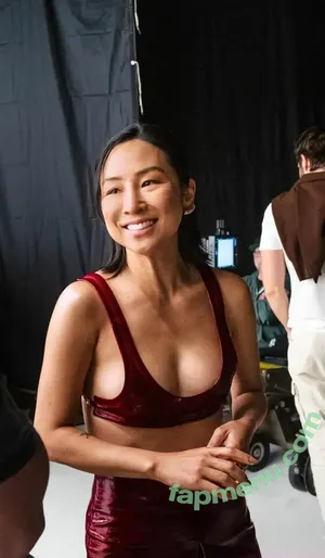 Greta Lee / gretaleeunofficially nude photo #0081