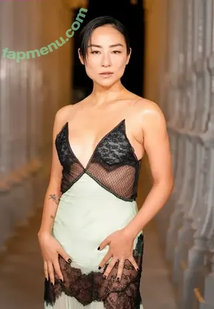 Greta Lee / gretaleeunofficially nude photo #0094