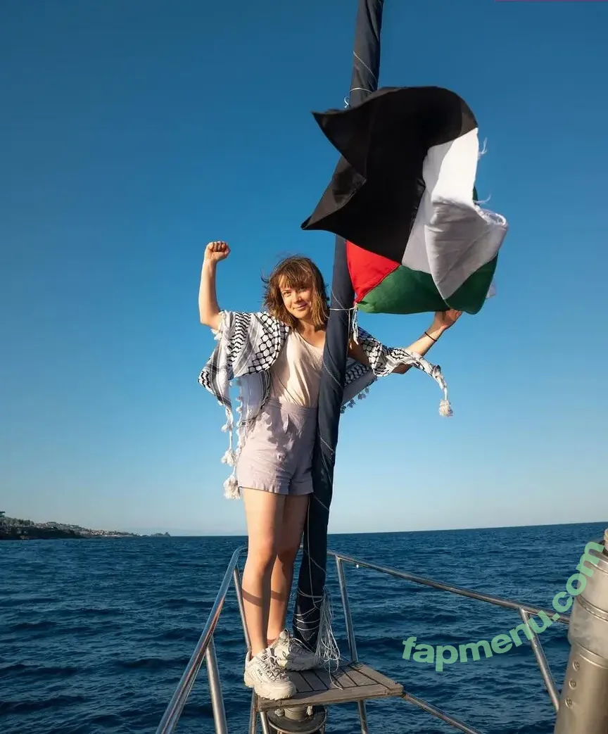 Greta Thunberg nude photo #0050 (gretathunberg)