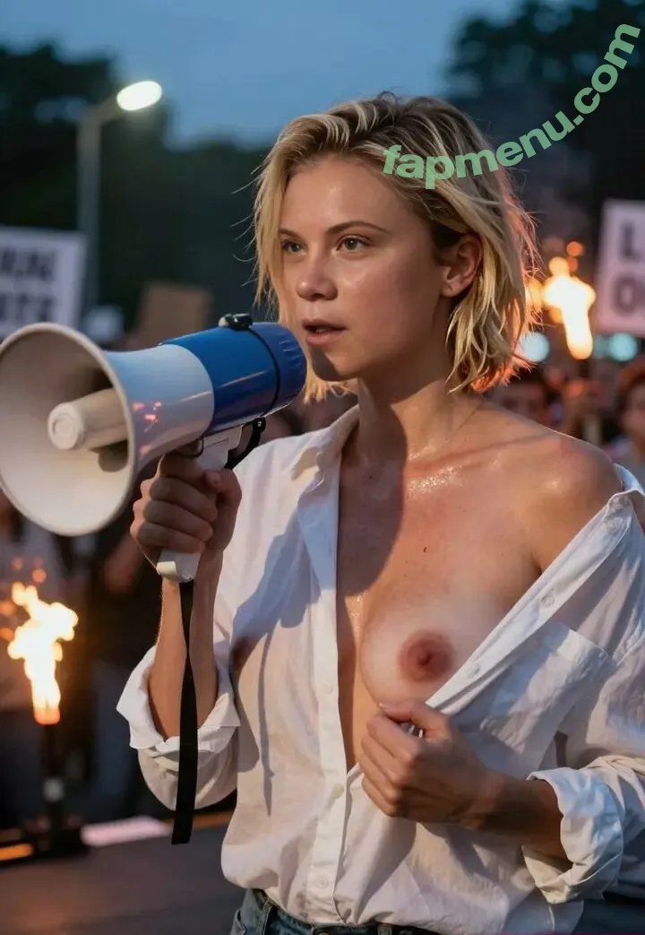 Greta Thunberg nude photo #0155 (gretathunberg)