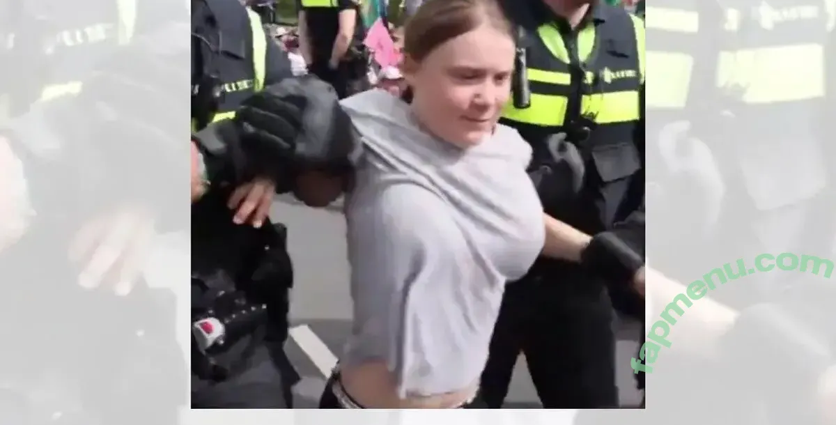 Greta Thunberg nude photo #0160 (gretathunberg)