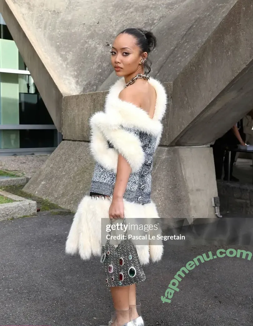 Griff nude photo #0229 (wiffygriffy)