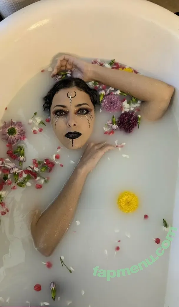 grim_lens nude photo #0005 (grim_lens)