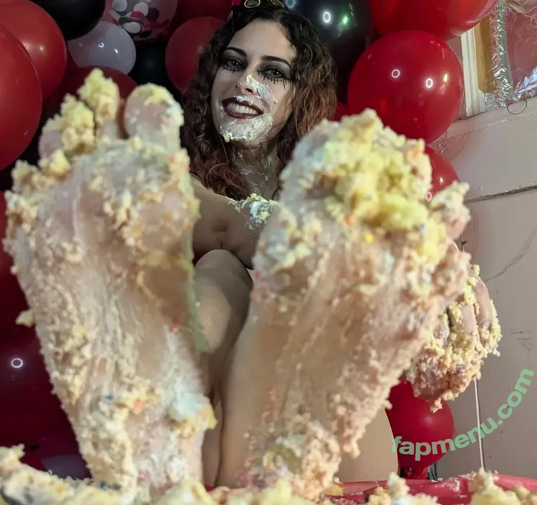 grim_lens nude photo #0017 (grim_lens)