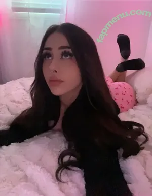 grimvce / kiera / kieraluvsuu / vinsm0ke nude photo #0010