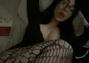 grimvce / kiera / kieraluvsuu / vinsm0ke nude photo #0038