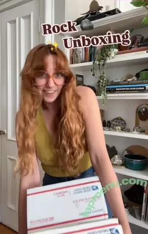 Groovygeologist / Cate Larsen nude photo #0011