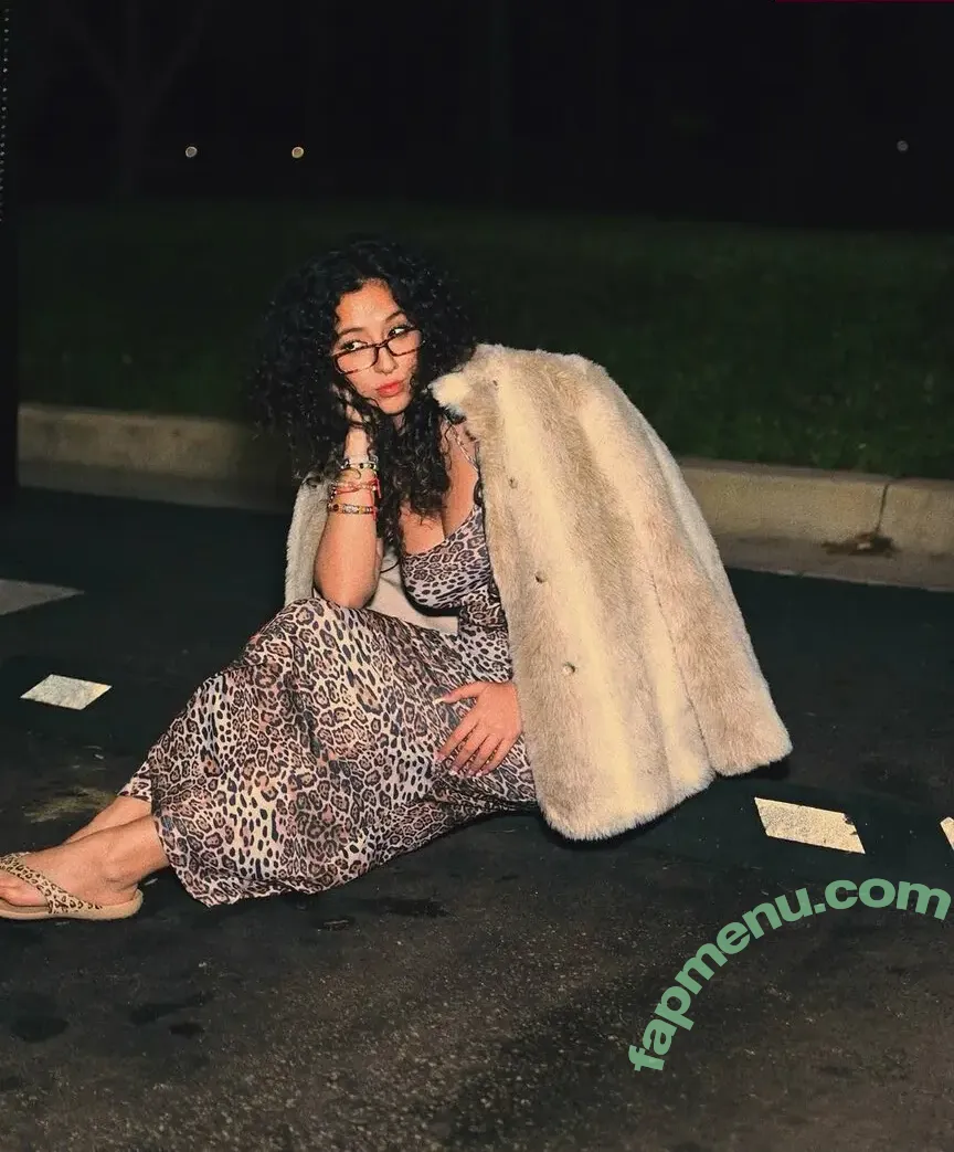 GroovyMya nude photo #0024 (groovy_mya)