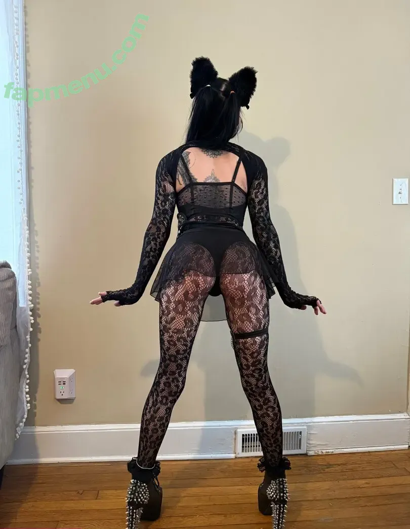 grumpycosplays nude photo #0040 (grumpybonescosplay)