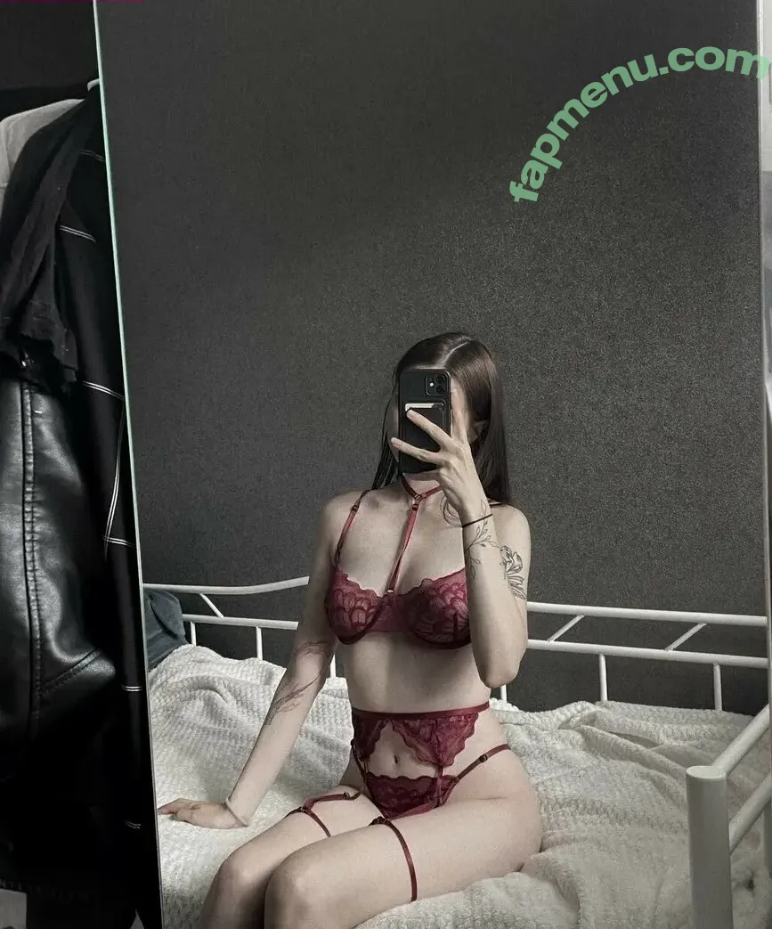 grystnayaanya nude photo #0131 (868833525 / grystnaya____ / matreshkaa / грустная аня)