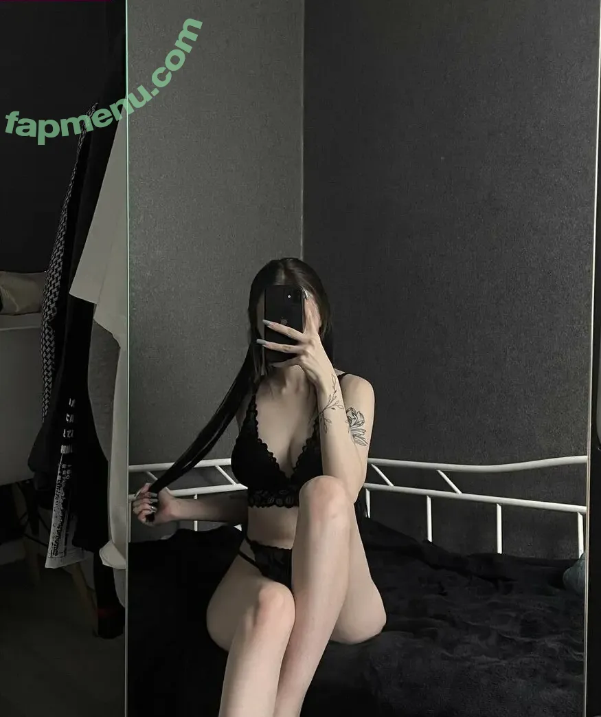 grystnayaanya nude photo #0142 (868833525 / grystnaya____ / matreshkaa / грустная аня)