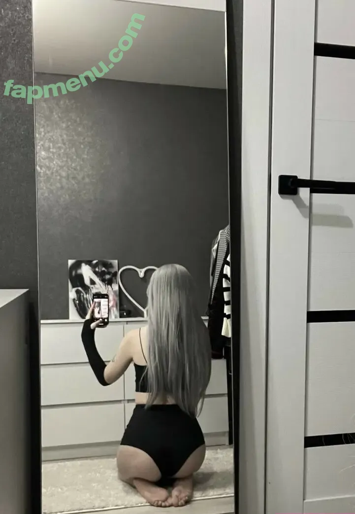 grystnayaanya nude photo #0198 (868833525 / grystnaya____ / matreshkaa / грустная аня)