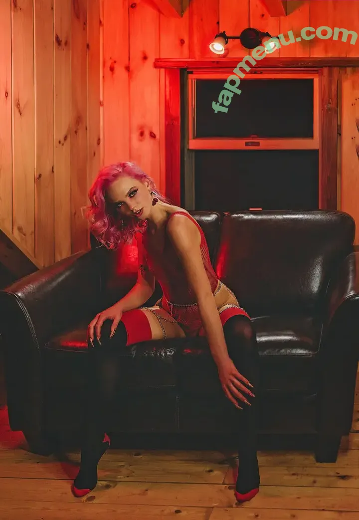Gtayy STARGIRL nude photo #0064 (Gtayy / g.tayy)