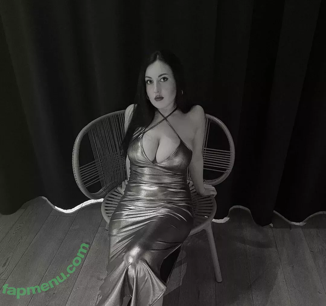 gtnlmts nude photo #0024 (gtnmlts)