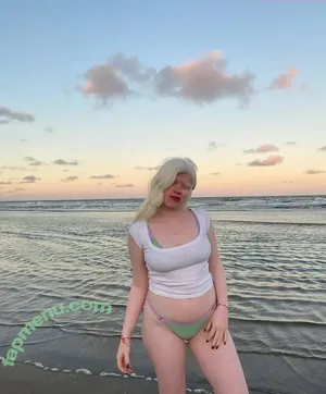 Guada Scarione / Bellawinterx / guada.scarione nude photo #0052