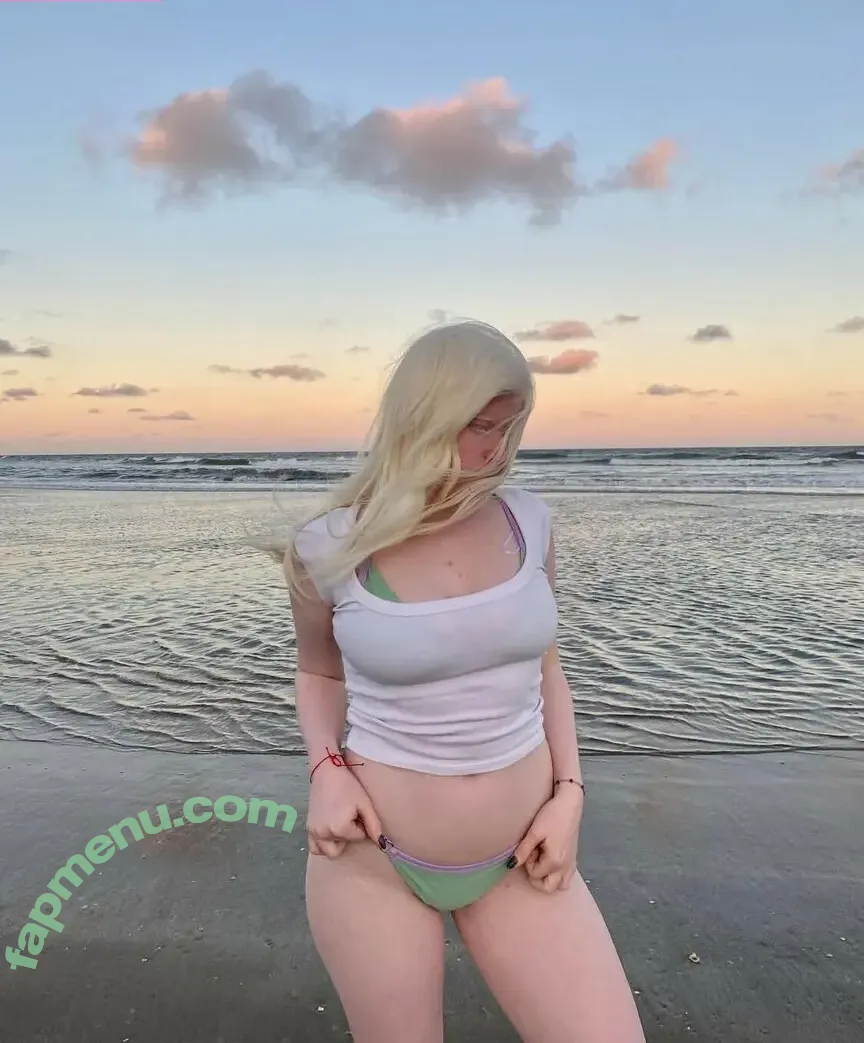 Guada Scarione nude photo #0050 (Bellawinterx / guada.scarione)