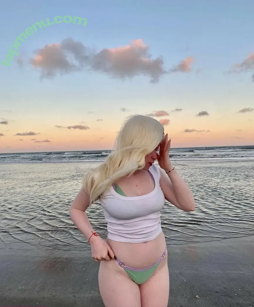 Guada Scarione nude photo #0051 (Bellawinterx / guada.scarione)