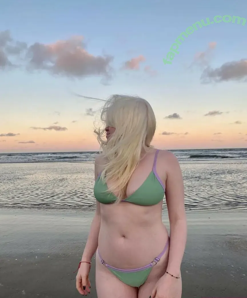 Guada Scarione nude photo #0053 (Bellawinterx / guada.scarione)