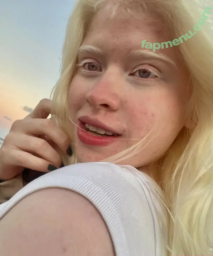 Guada Scarione nude photo #0061 (Bellawinterx / guada.scarione)