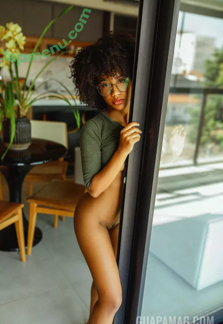 Guapamag nude photo #3980 (Guapamag)