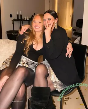 Gudrun Svava / guggaigummibat nude photo #0125