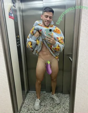 guillechoafree / guillechoa nude photo #0004