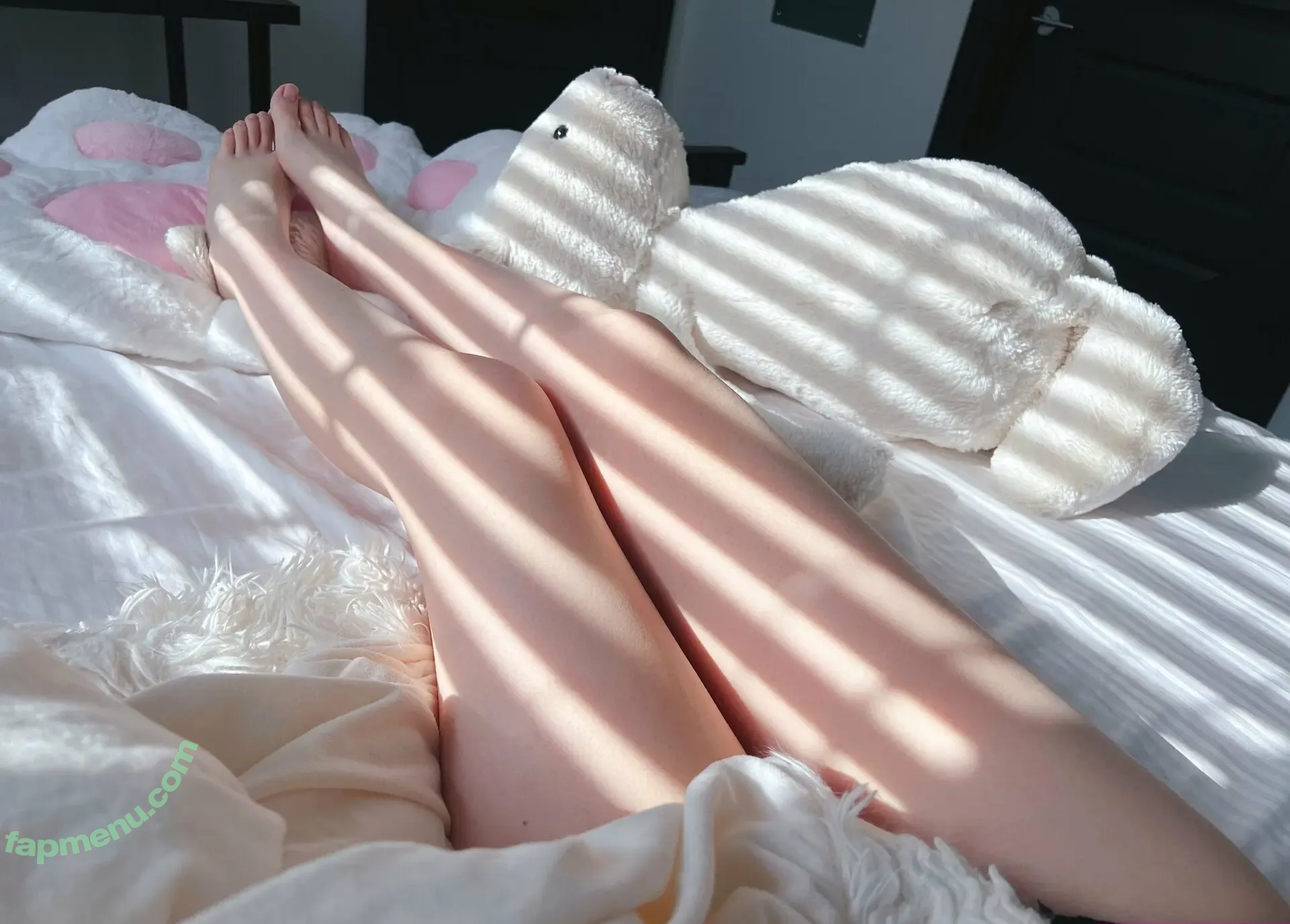 gulpge nude photo #0001 (gulpge)