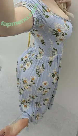 Gumbun / basslineyatteru nude photo #0002