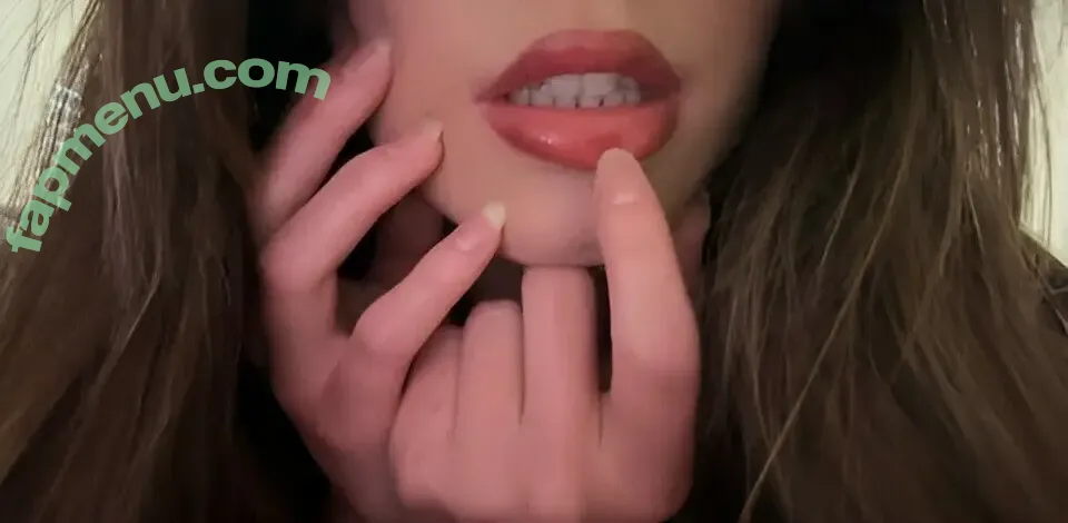 gumoochie nude photo #0003 (gumooochie)