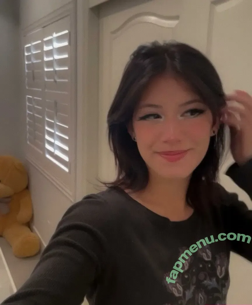 gumoochie nude photo #0018 (gumooochie)