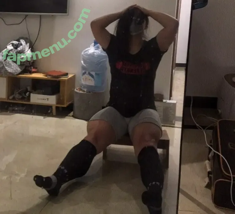 Guohui nude photo #0083 (Guo hui / guohui_trainer)