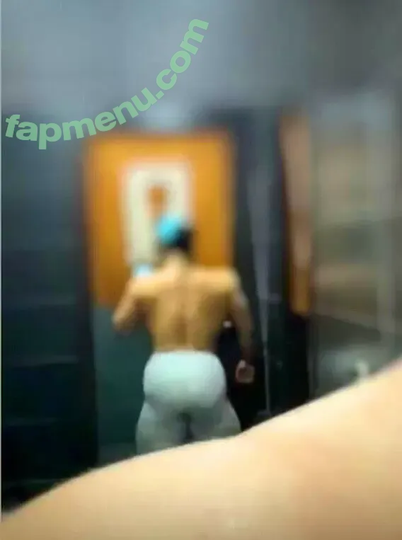 Guohui nude photo #0149 (Guo hui / guohui_trainer)