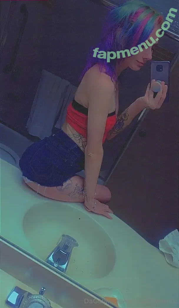gupii.gupz nude photo #0004 (guppy_hugz)