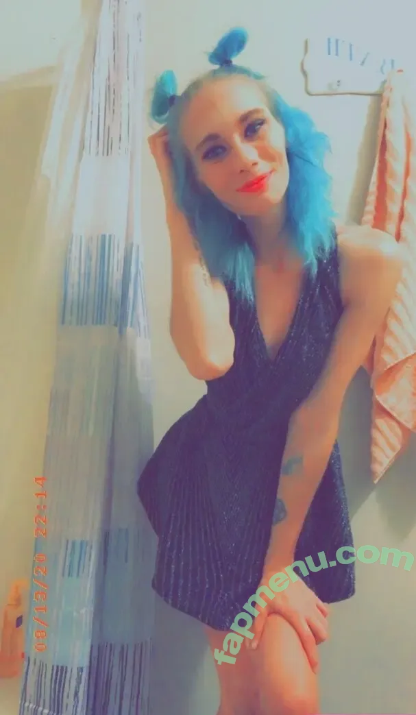 gupii.gupz nude photo #0024 (guppy_hugz)