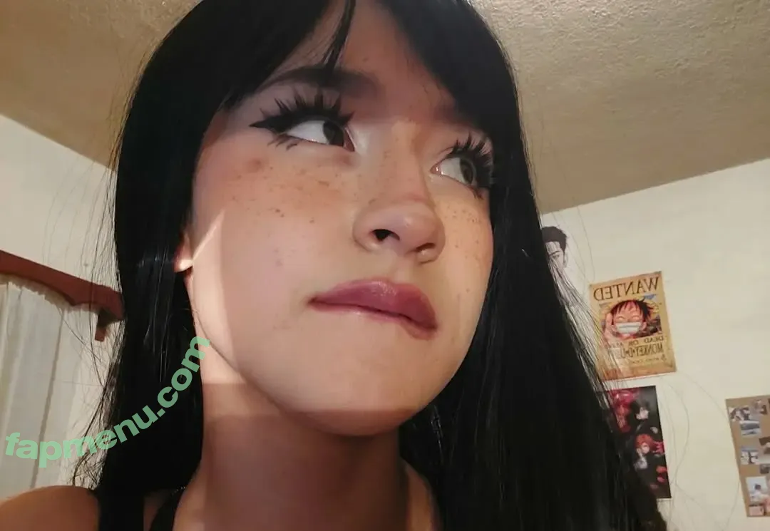 Guro Sato nude photo #0004 (gurosato / gurosatoidk_)