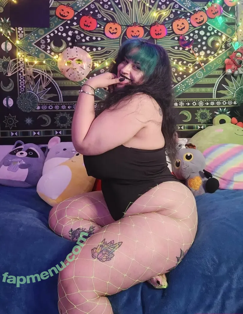 gutr0tted nude photo #0032 (gutr0tt)