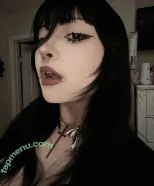 Guttergore1 / Victoria / bytebney / guttergore / ivnescne nude photo #0025
