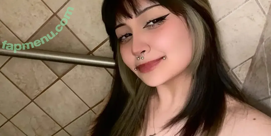 Guttergore1 nude photo #0032 (Victoria / bytebney / guttergore / ivnescne)